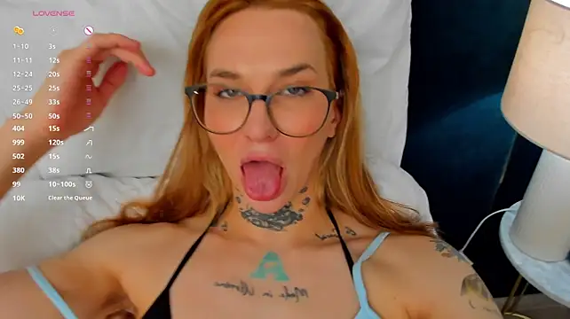 Živý XXX chat LoraPalms