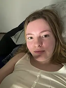 Živý XXX chat heyitskiara