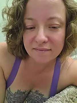 julimonroe লাইভ XXX চ্যাট