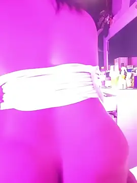BeMyLover3's Live XXX Chat