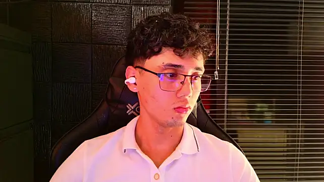 SrJacobs Live XXX Chat