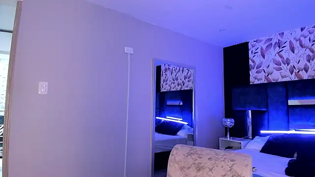 Živý XXX chat GiselOrtiz