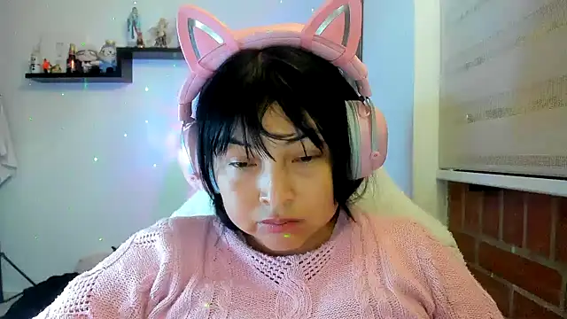 צ'אט XXX בשידור חי של Shaddycute_