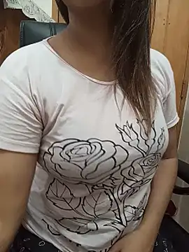Chat XXX ao vivo de Tanha18