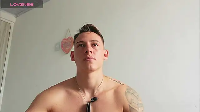Muscle_King_Cum – Live XXX-chat