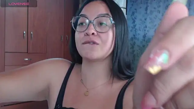 Živý XXX chat miia-big1boobs_