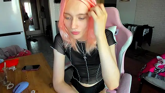 _Alice_Kitty: απευθείας συνομιλία ΧΧΧ