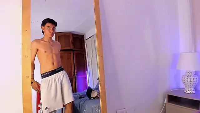 Ethan_Carter_ Live XXX Chat