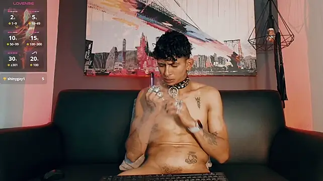 Maximoking26 XXX чат на живо