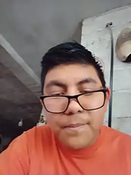 emlioooo webcam show
