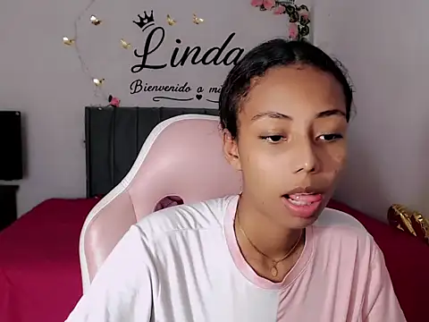 linda_brown_n Live XXX chat