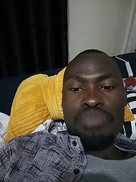 Black_virginasshole's Webcam Show