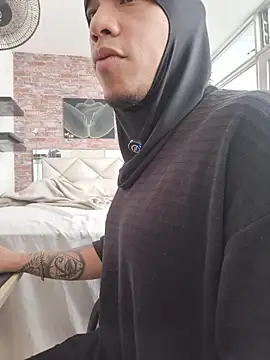 AlphaMasterXxx Live XXX-Chat