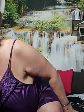 Czat XXX na żywo – QueenPammy1