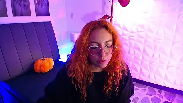 Živý XXX chat mere_in_redd