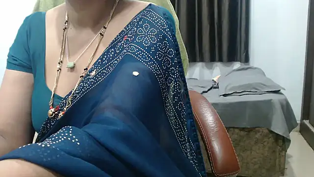 sunitha-3 লাইভ XXX চ্যাট