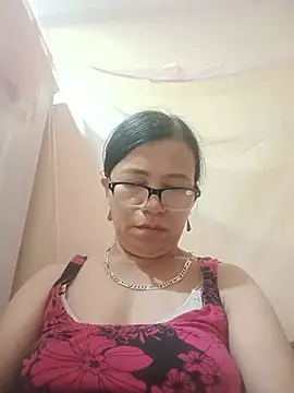 Chilly-wet's Live XXX Chat