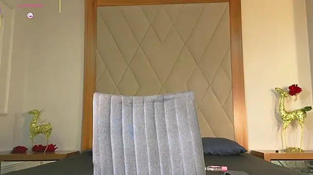 CharlesBrown_'s Live XXX Chat