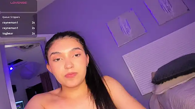 KamyVega_ Chat XXX in diretta