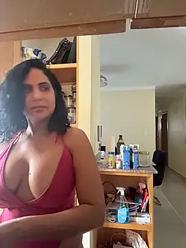 Latina-miss Chat XXX live