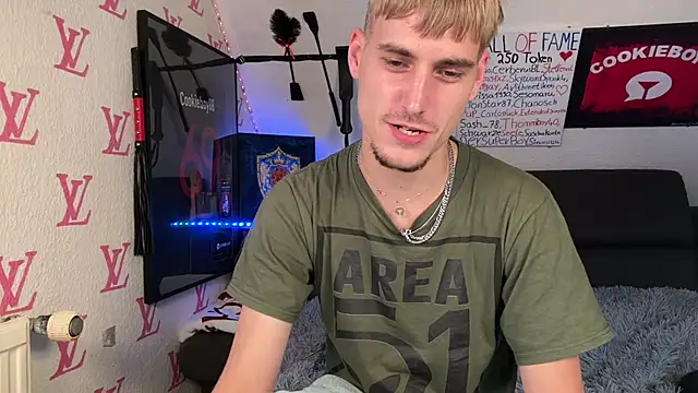 Cookieboy88 Live XXX Chat