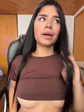 XXX chat uživo modela Shalom_pink17
