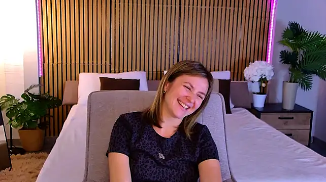 Živý XXX chat EmeraldGlow