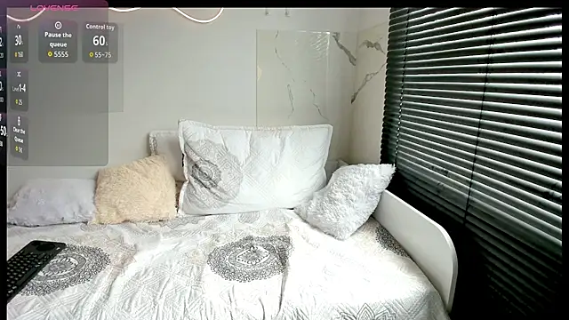دردشة melly_whatson الجنسية المباشرة