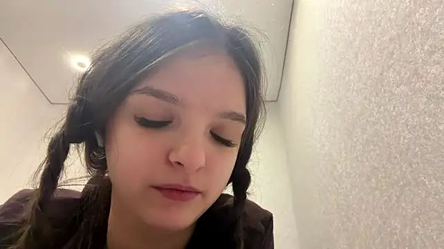 HabitedGatherer's Live XXX Chat