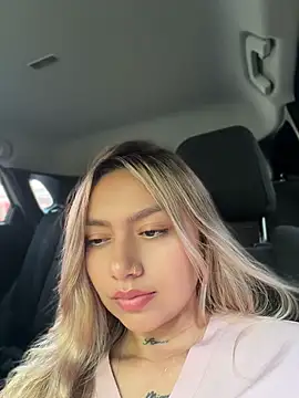 แชท XXX สดของ amanda-medrano1