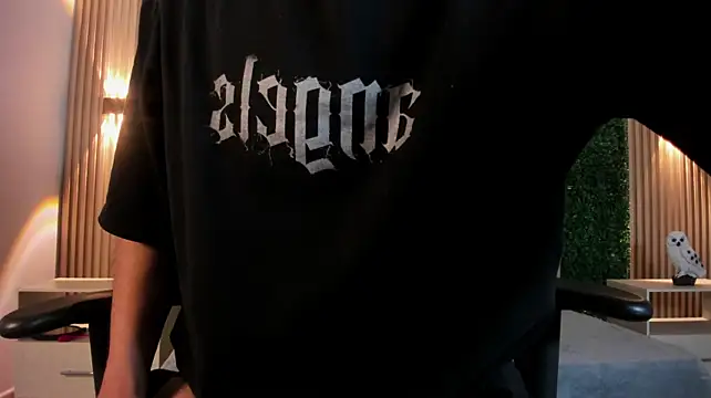 ianricen Live XXX chat