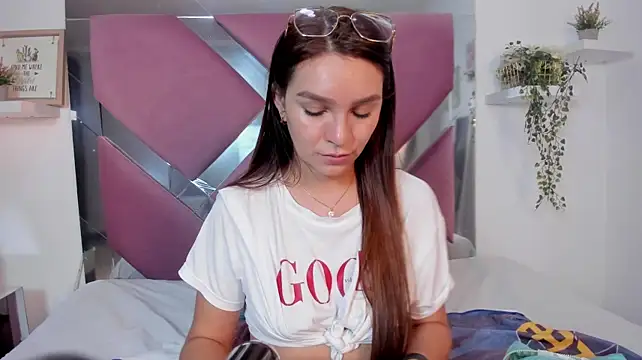 Živý XXX chat miataylorr1