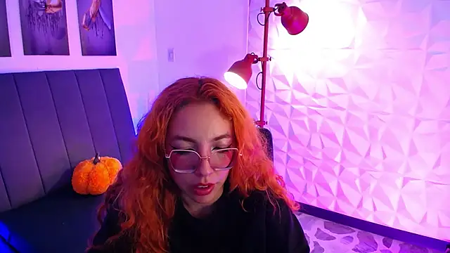 Živý XXX chat mere_in_redd