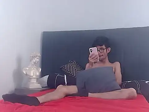 Živý XXX chat sasuke_bigcock