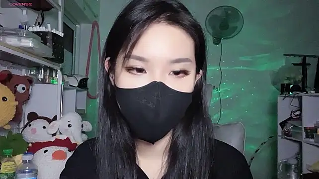 Živý XXX chat Tieu-May