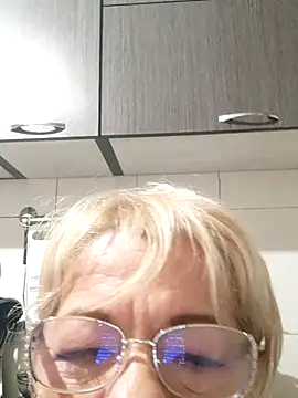 Chatroom XXX en direct de Anna_Coolidge