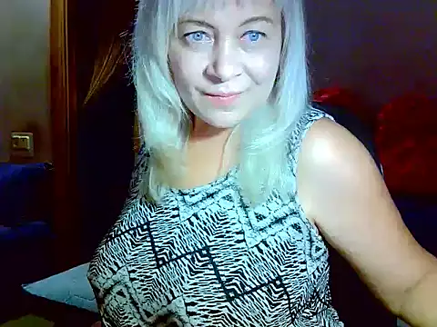 AgoniA7 XXX чат на живо