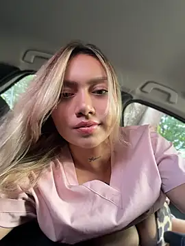 amanda-medrano1 Chat XXX in diretta