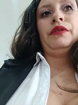 LIA--23 Chat XXX live