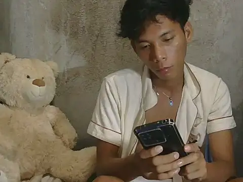 Asiancockinsan's Live XXX Chat