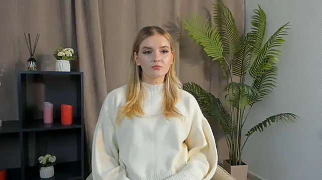 RuthieMalys Chat XXX live