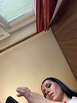 Živý XXX chat Hotmomcheckk_