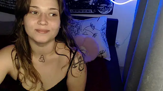 XXX chat uživo modela AlienforTwenty