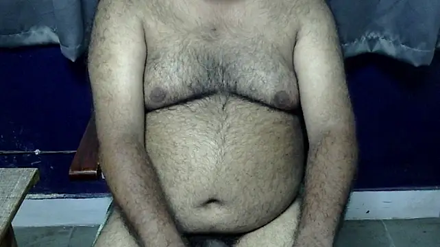 Živý XXX chat hairysubcub_70