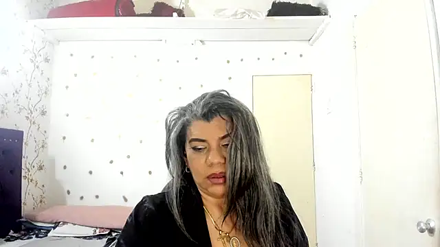 دردشة vikyadams الجنسية المباشرة