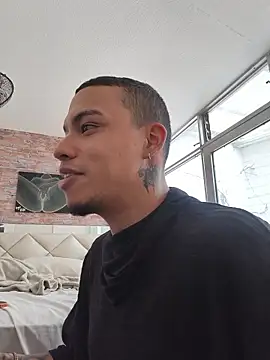 AlphaMasterXxx live XXX chat