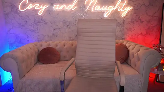 CurlyCandyXX – Live XXX-chat