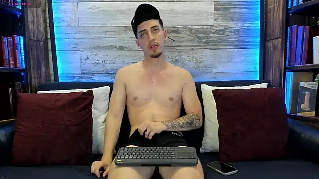 Онлайн чат XXX Jeremy_Blake