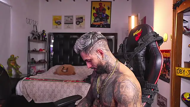 logan_hugh8 现场XXX聊天