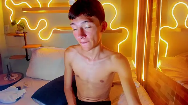 Živý XXX chat Alan_Madisson